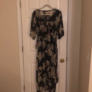 Fashion Nova Plus Floral Maxi NEW WITH TAGS